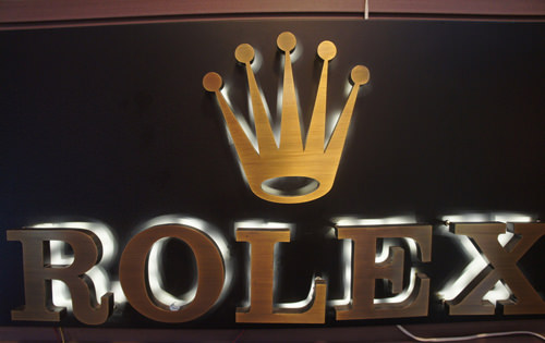 嘉興廣告公司銅字發光字制作